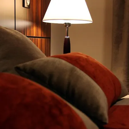 Apartamento Résidence Service Senior Sully Paris Montreuil *