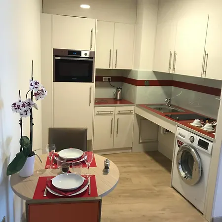 Zenao Montreuil- Croix De Chavaux Apartment