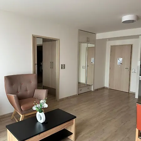 Zenao Montreuil- Croix De Chavaux Montreuil (Seine-Saint-Denis)